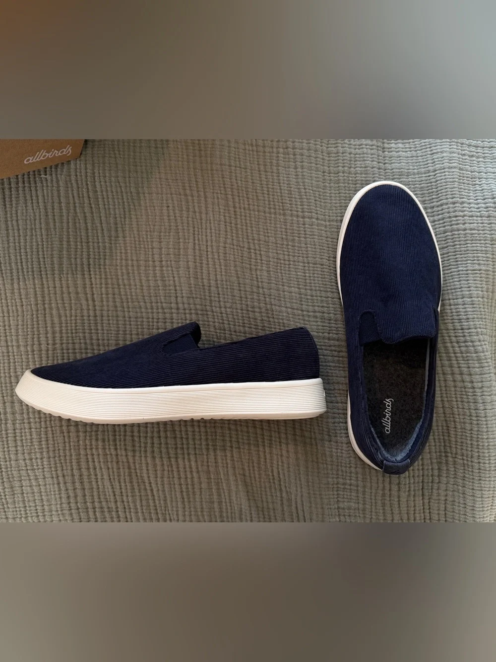 Allbirds Cruiser Slip-On Corduroy Dark Navy Men’s 9.5 (NEW in box)